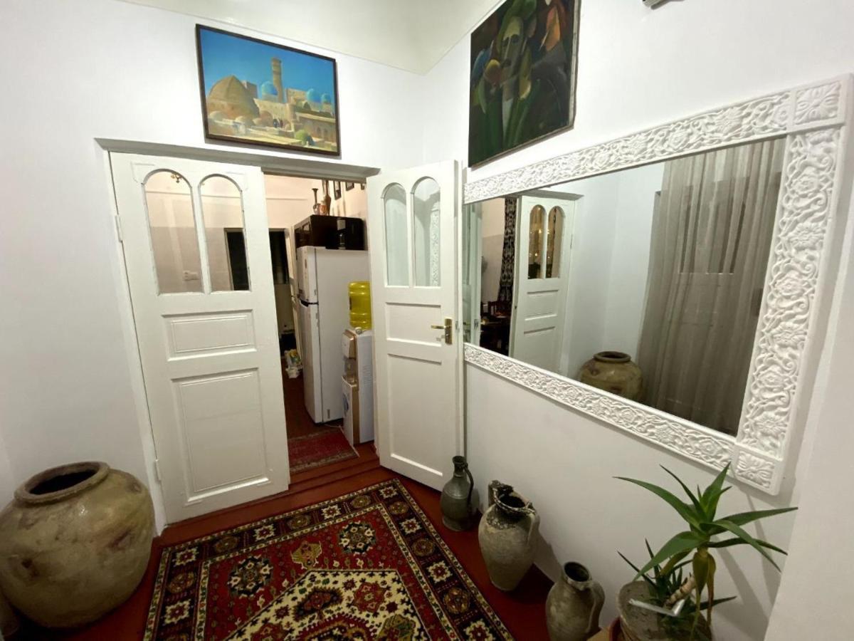 Barlos - Уютная, Семейная Атмосфера Buchara Exterior foto